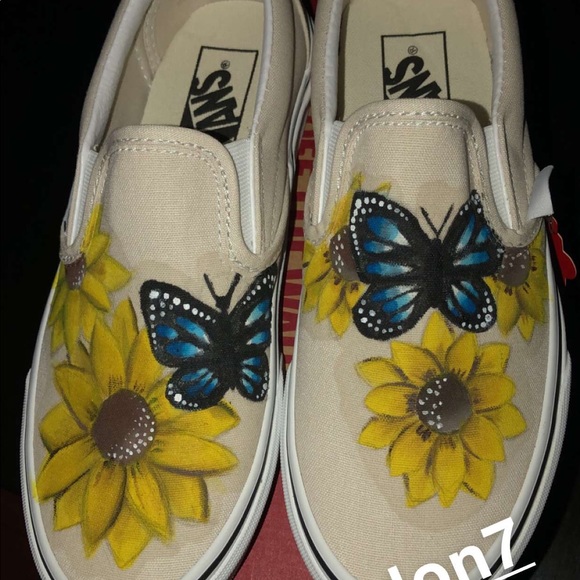 CUSTOM SHOES - Picture 5 of 15